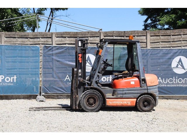 Heftruck toyota 62-6fdf25 diesel 2500kg 3.3m 1997 - afbeelding 1 van  1
