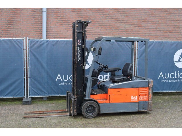 Heftruck toyota 7fbef20 elektrisch 2000kg 5.5m 2003 - afbeelding 1 van  1