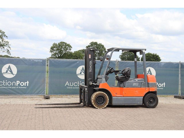 Heftruck toyota 7fbmf50 elektrisch 5000kg 3.3m 2006 - afbeelding 1 van  1