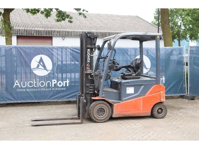 Heftruck toyota 8fbmkt25 elektrisch 2500kg 4.7m 2016 - afbeelding 1 van  1