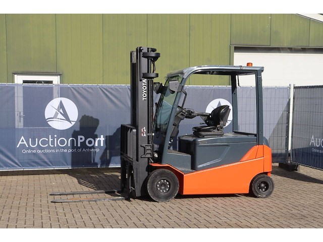 Heftruck toyota 8fbmt25 elektrisch 2360kg 5.5m 2017 - afbeelding 1 van  1