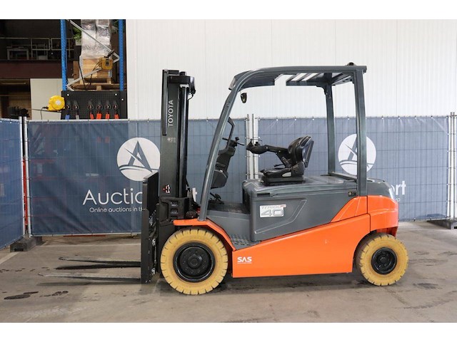 Heftruck toyota 8fbmt40 elektrisch 4000kg 2017 - afbeelding 1 van  1