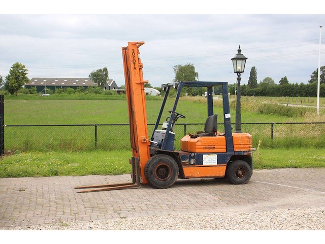 Heftruck toyota diesel 2500kg 5m - afbeelding 1 van  1