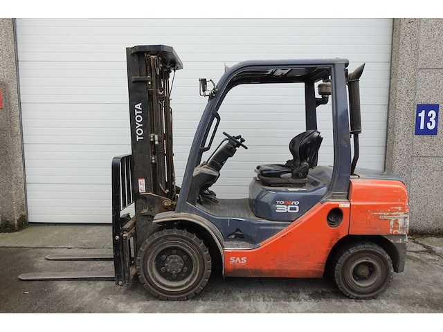 Heftruck toyota - afbeelding 1 van  23