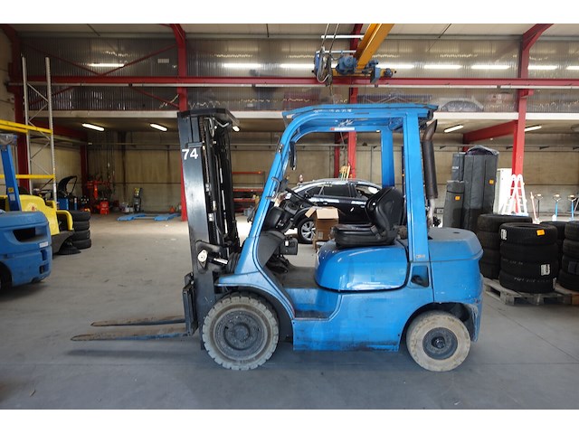 Heftruck toyota - afbeelding 1 van  12