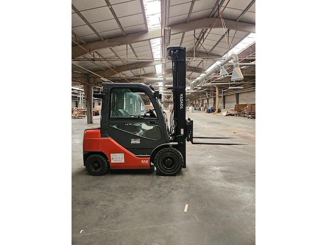Heftruck toyota - afbeelding 6 van  13