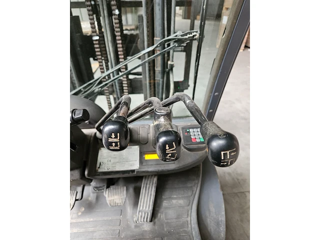 Heftruck toyota - afbeelding 2 van  16