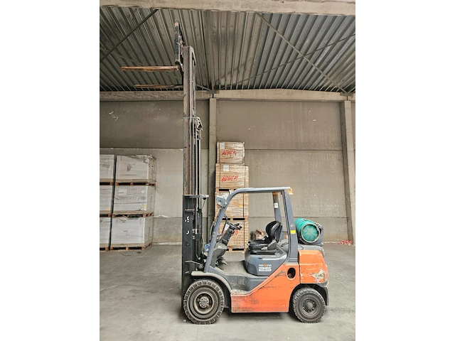 Heftruck toyota - afbeelding 9 van  16
