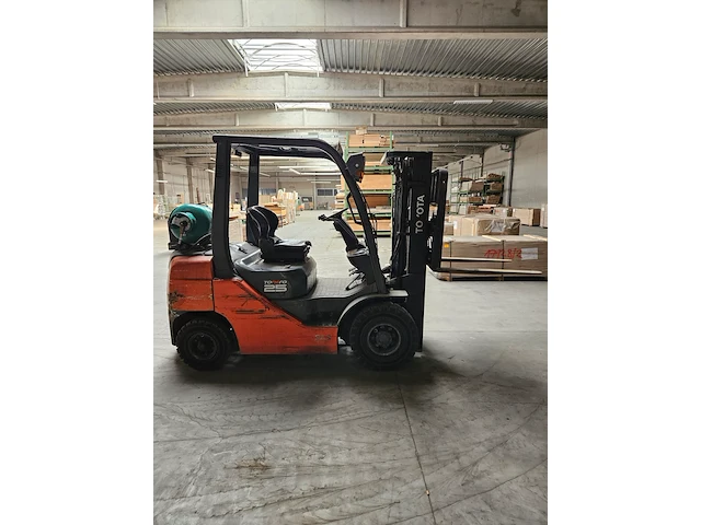 Heftruck toyota - afbeelding 11 van  16