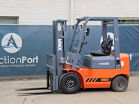 Heftruck vmax cpcd20 diesel 2000kg 3.0m 2023 nieuw