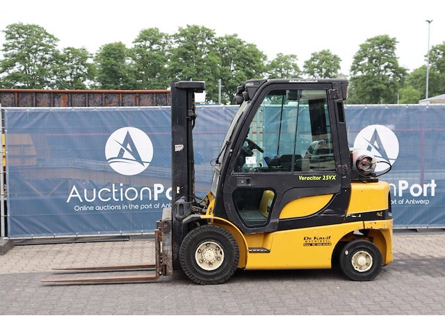 Heftruck yale glp25vx lpg 2050kg 4.95m 2007 - afbeelding 1 van  1