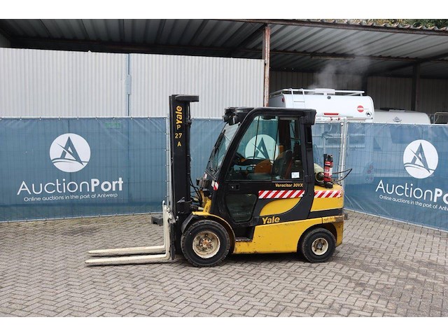 Heftruck yale glp30vx lpg 2150kg 4.92m 2012 - afbeelding 1 van  1