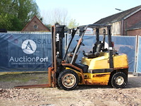 Heftruck yale glp40lj lpg 4000kg 3.1m 2003