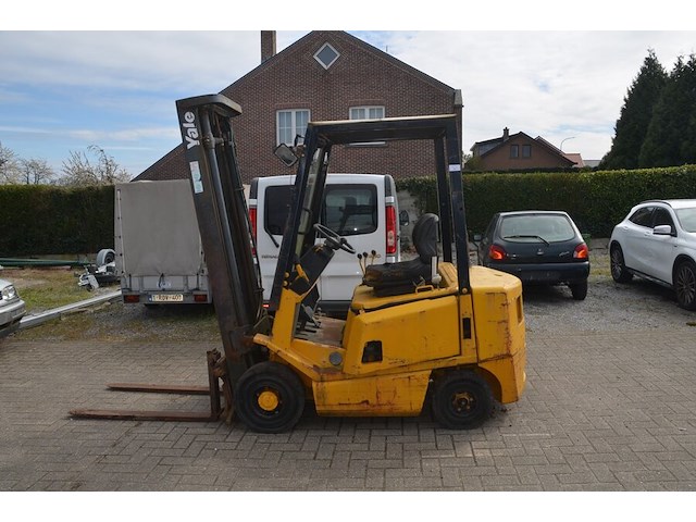 Heftruck yale op diesel (defect) - afbeelding 1 van  20