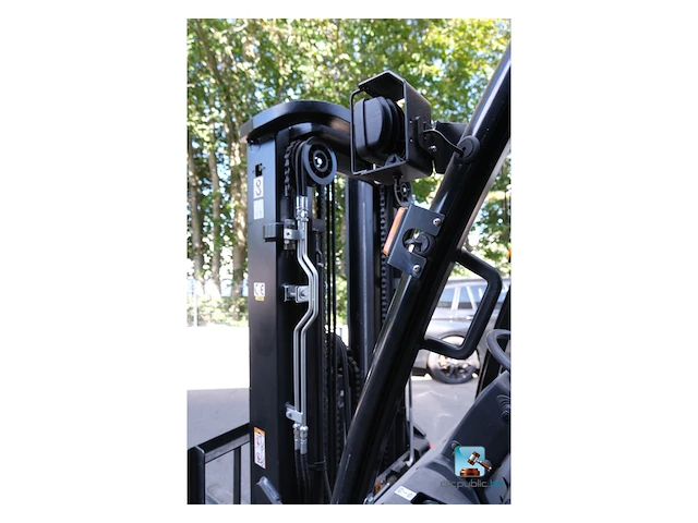 Heftruck - afbeelding 10 van  28