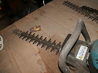 Heggenschaar op benzine makita - afbeelding 3 van  4