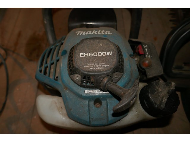 Heggenschaar op benzine makita - afbeelding 4 van  4