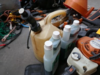 Heggenschaar op benzine stihl - afbeelding 3 van  5