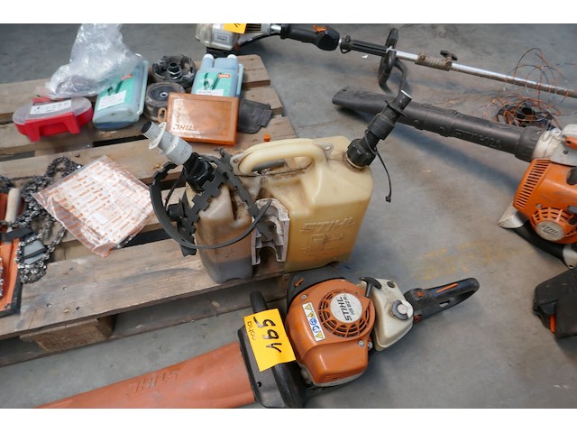 Heggenschaar op benzine stihl - afbeelding 4 van  4