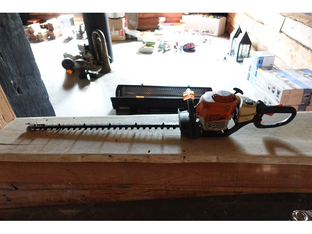Heggenschaar stihl - afbeelding 1 van  3
