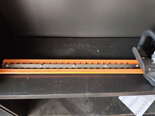 Heggeschaar stihl hs - afbeelding 3 van  8