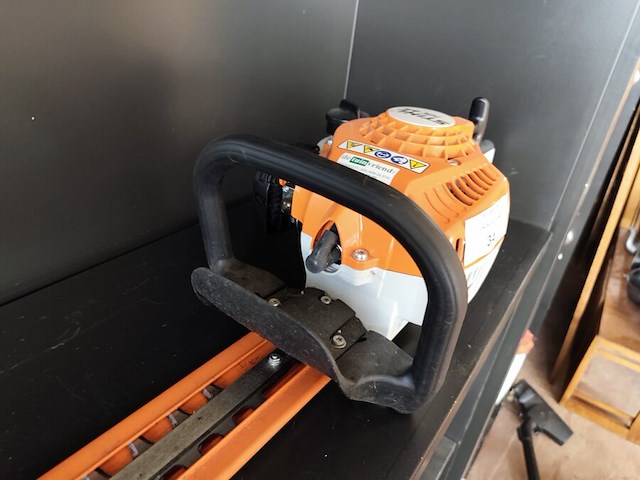 Heggeschaar stihl hs - afbeelding 4 van  8