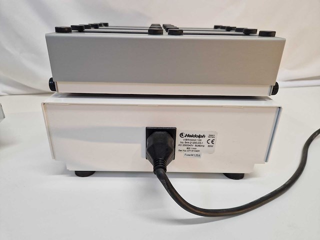 Heidolph roche - vibramax 100 - agitation equipment (2x) - afbeelding 3 van  3