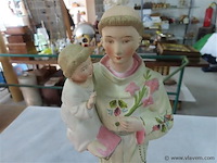 Heilig porseleinen beeld h 29cm - afbeelding 2 van  3