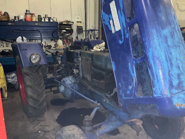 Heinrich lanz bulldog antieke tractor - afbeelding 28 van  31