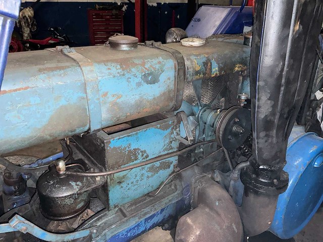 Heinrich lanz bulldog antieke tractor - afbeelding 29 van  31