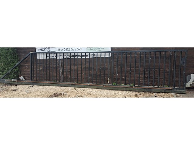 Hekken 6.80x1.20m - afbeelding 1 van  1