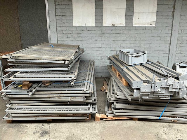 Hekwerk - afbeelding 1 van  4