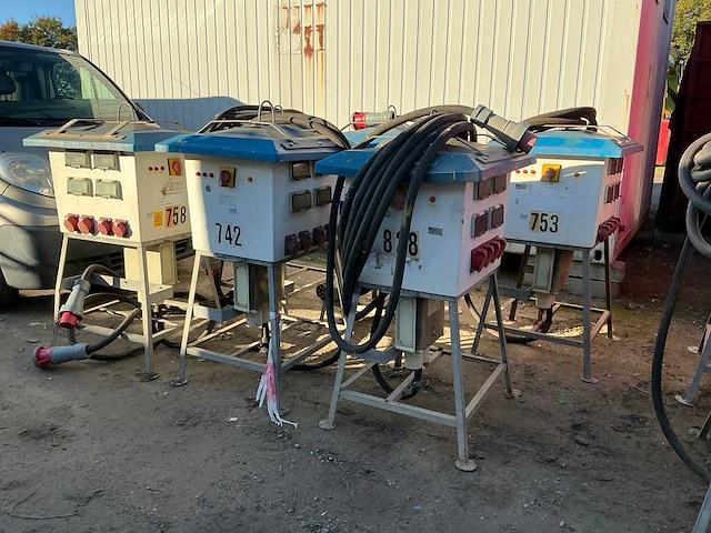 Helaf bouwaansluitkast (6x) - afbeelding 1 van  12