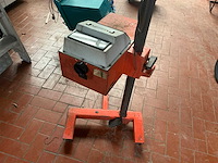 Hella 8pa002460-08 koplampafstelapparaat - afbeelding 4 van  6