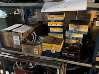 Hella magneet koppelingen - afbeelding 1 van  7