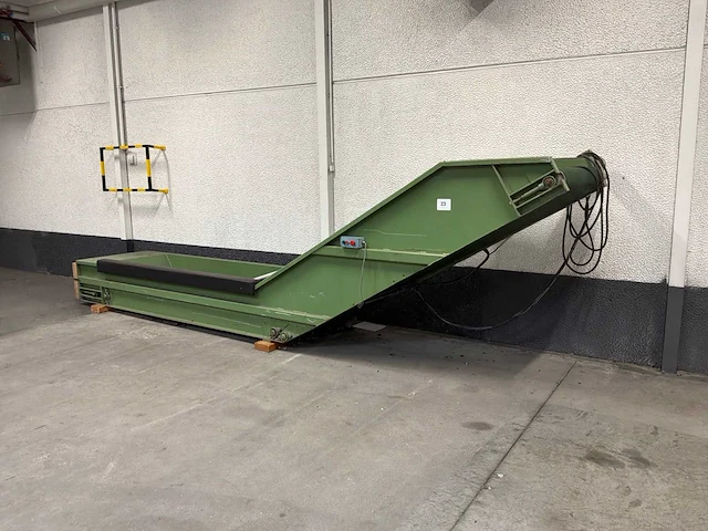 Hellende transportband - afbeelding 2 van  7