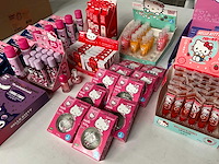 Hello kitty mix kavel diverse verzorgings producten kids - afbeelding 4 van  13
