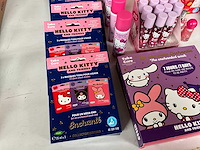 Hello kitty mix kavel diverse verzorgings producten kids - afbeelding 6 van  13