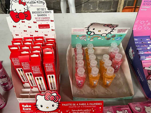Hello kitty mix kavel diverse verzorgings producten kids - afbeelding 11 van  13
