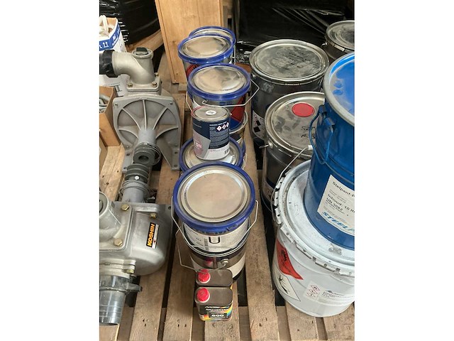 Hempel diverse bootverven (12x) - afbeelding 1 van  7