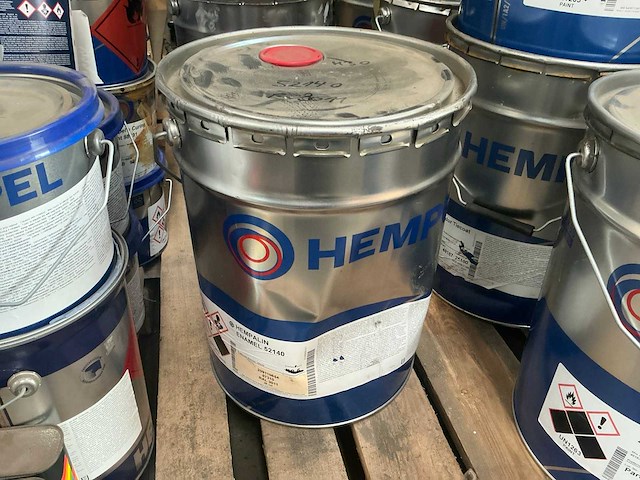 Hempel / nassau diverse bootverven (4x) - afbeelding 1 van  8