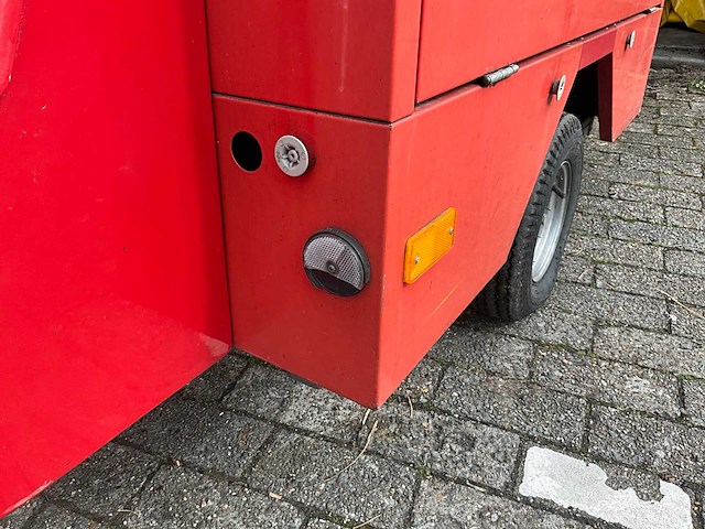 Hendi europa 6-brander bbq aanhangwagen - afbeelding 8 van  15