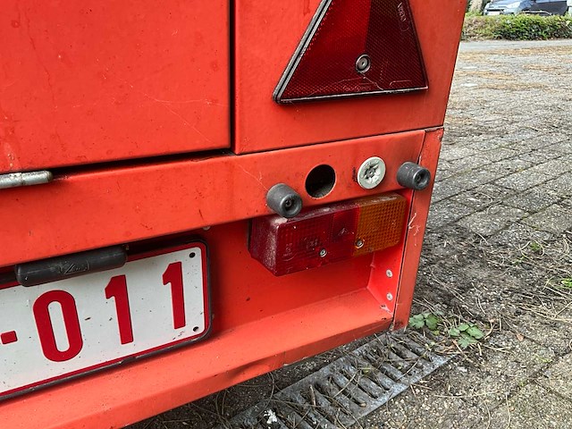 Hendi europa 6-brander bbq aanhangwagen - afbeelding 5 van  12