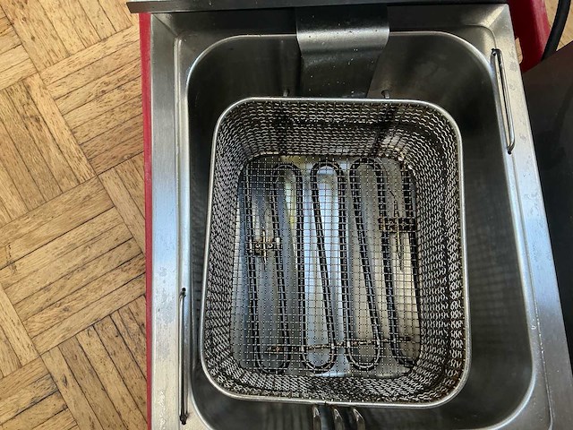 Hendi friteuse - afbeelding 2 van  4