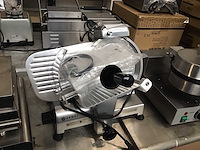 Hendi snijmachine 22cm - afbeelding 1 van  6