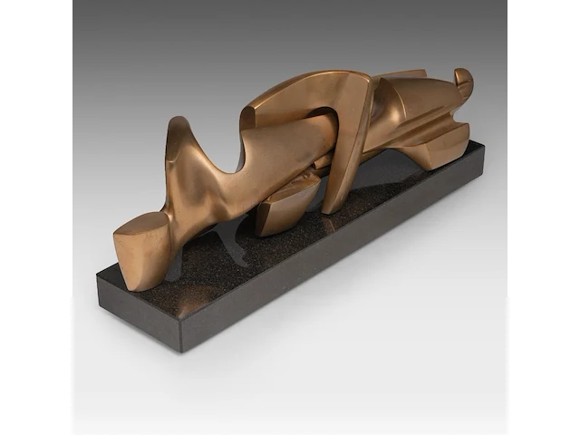 Hendrik lannoye (1946-2006), 'branding', polished bronze on a marble base, n° 5/6 63 cm. (24.80 in.) - afbeelding 1 van  8