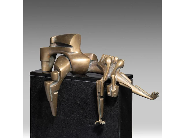 Hendrik lannoye (1946-2006), 'sans toi' (1993), polished bronze on a marble base, artist proof, n° 2/3 46 x 76 cm. (18.10 x 29.92 in.), total: 113 cm. (44.49 in.) - afbeelding 1 van  8