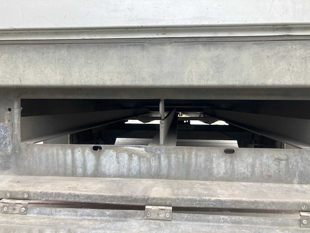 Henra - plateauwagen - pl27c - verlaagde plateauwagen 401x185 2700kg - afbeelding 9 van  22