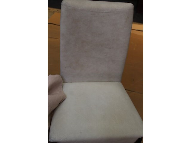 Henriksdal stoelen + roze hoezen (2 stuks) - afbeelding 4 van  7