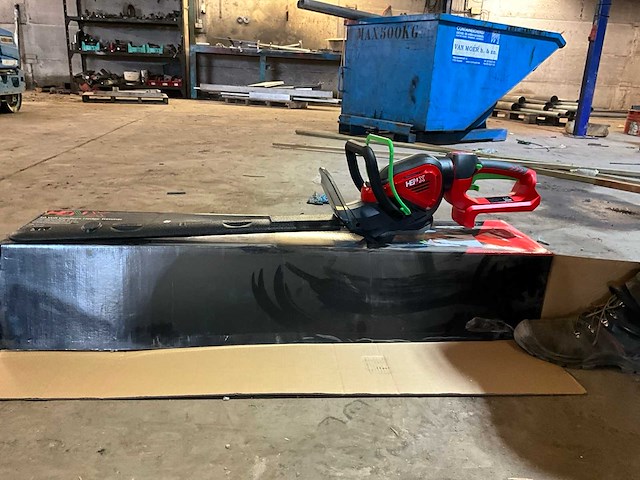 Henx 40v cordless hedge trimmer heggenschaar ongebruikt. - afbeelding 1 van  9
